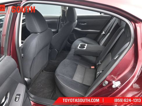 Used 2021 Nissan Sentra SV FWD image 10