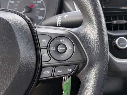 Used 2024 Toyota Corolla LE FWD image 22
