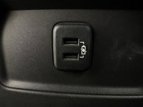 Used 2018 GMC Acadia SLE FWD image 40