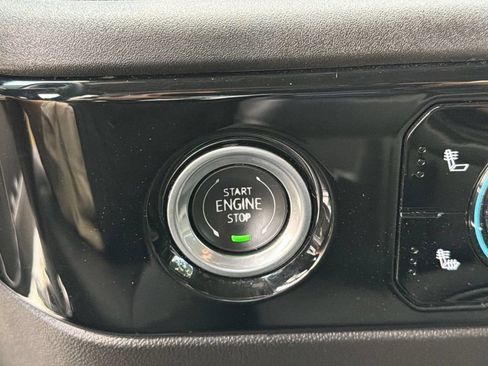 Used 2024 GMC Sierra 1500 Elevation AWD/4WD image 31