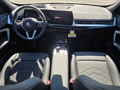 New 2026 BMW X1 xDrive28i w/ Technology Package AWD/4WD image 9