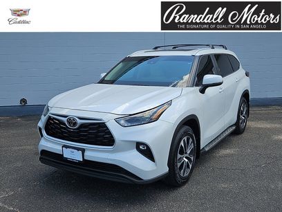 Used 2024 Toyota Highlander XLE