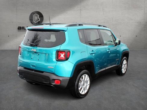 Used 2022 Jeep Renegade Latitude w/ Convenience Group image 6