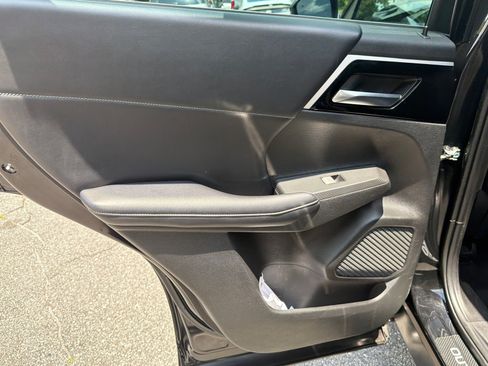 Used 2022 Mitsubishi Outlander SE FWD image 23