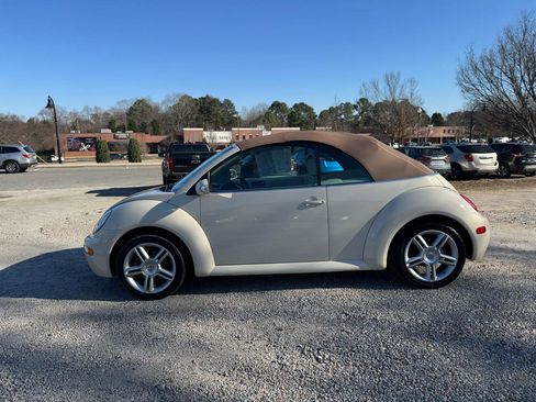 Used 2004 Volkswagen Beetle GLS image 8