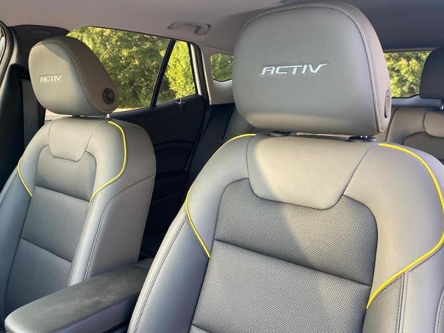 Used 2024 Chevrolet Trax ACTIV w/ Sunroof Package FWD image 16