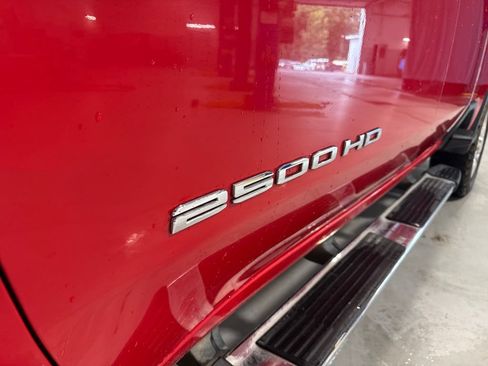 Used 2022 GMC Sierra 2500 SLE w/ SLE Convenience Package AWD/4WD image 54
