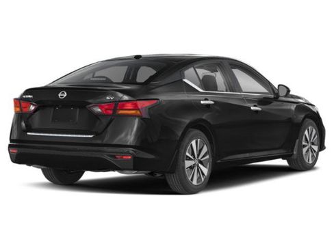 Used 2022 Nissan Altima 2.5 SV FWD image 2