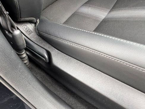 Used 2025 Honda Civic Sport image 40