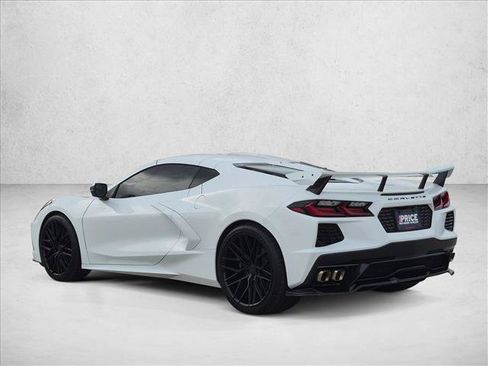 Used 2025 Chevrolet Corvette Stingray Coupe w/ 1LT RWD image 8