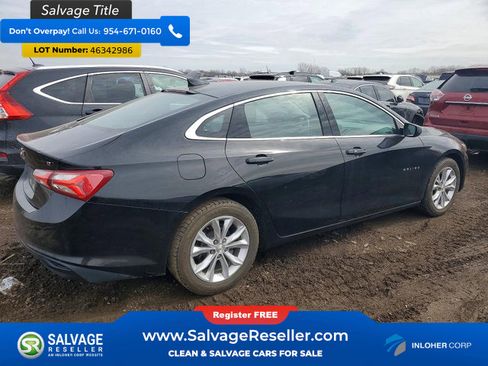 Used 2019 Chevrolet Malibu LT w/ Driver Confidence Package image 3