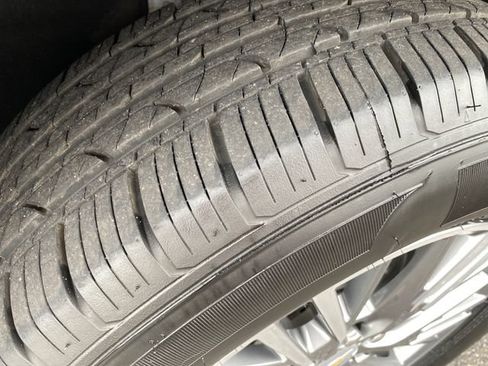 Certified 2026 Chevrolet Traverse LT AWD/4WD image 23