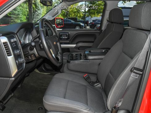 Used 2017 Chevrolet Silverado 1500 LT w/ All Star Edition AWD/4WD image 19