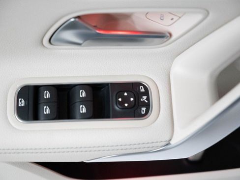Certified 2026 Mercedes-Benz CLA 250 4MATIC image 20