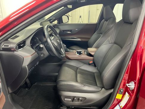 Used 2022 Toyota Venza Limited w/ Advanced Technology Package AWD/4WD image 21