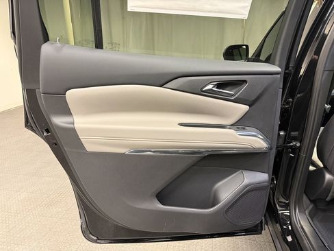 New 2026 Chevrolet Traverse LT w/ Midnight/Sport Edition image 21