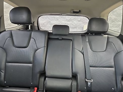 Used 2021 Kia Telluride LX AWD/4WD image 29