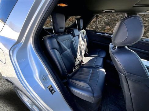 Used 2019 Mercedes-Benz GLE 400 4MATIC w/ Premium 1 Package image 25