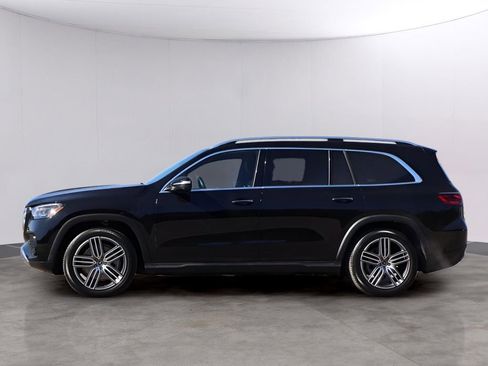 Certified 2024 Mercedes-Benz GLS 450 4MATIC image 4