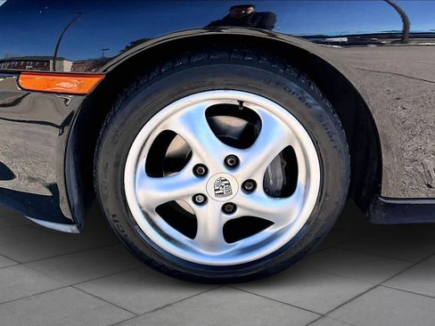 Used 1999 Porsche Boxster image 10