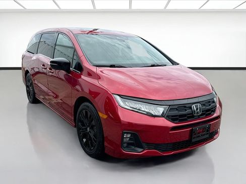 Used 2025 Honda Odyssey Sport-L image 3