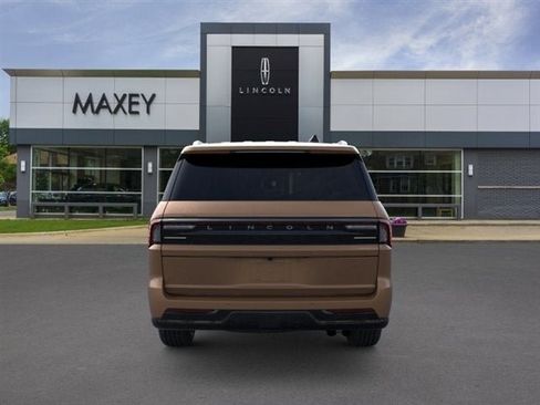 New 2026 Lincoln Navigator L Black Label AWD/4WD image 73