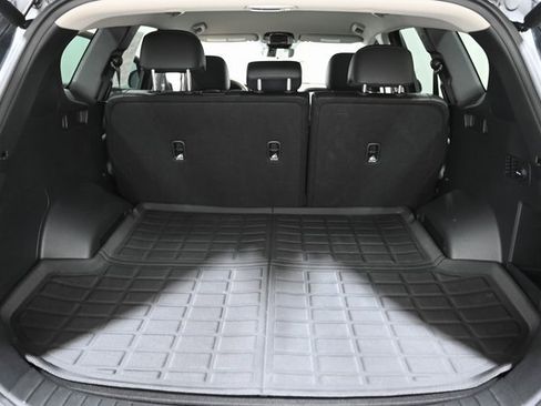 Used 2023 Hyundai Santa Fe XRT image 19