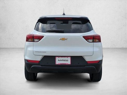 New 2026 Chevrolet TrailBlazer LS w/ LS Convenience Package FWD image 8