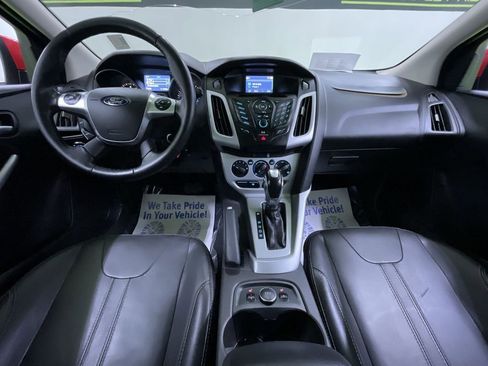 Used 2014 Ford Focus SE w/ Equipment Group 201A image 5