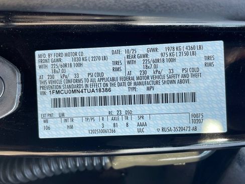 Used 2026 Ford Escape ST-Line FWD image 34