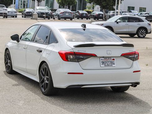 Used 2024 Honda Civic Sport image 9