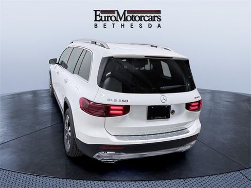 New 2026 Mercedes-Benz GLB 250 4MATIC image 2