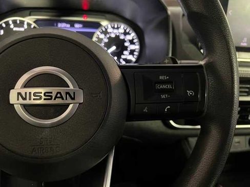 Certified 2021 Nissan Rogue S image 17