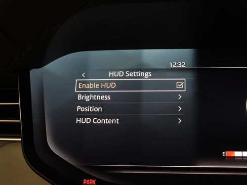 Certified 2025 Land Rover Range Rover SE AWD/4WD image 20