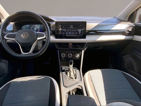 Certified 2025 Volkswagen Taos S FWD image 16