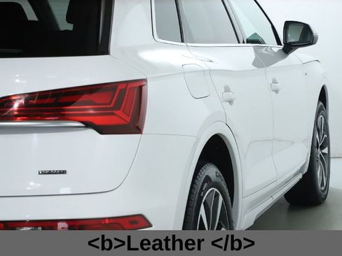Used 2024 Audi Q5 2.0T Premium Plus image 21