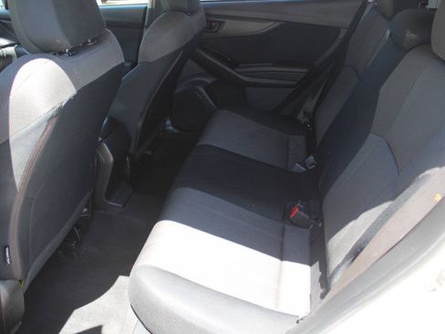 Used 2021 Subaru Crosstrek 2.0i AWD/4WD image 14