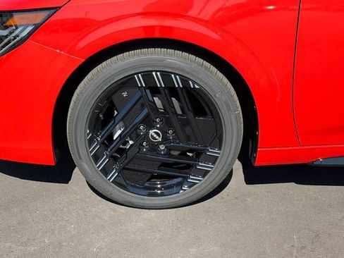 New 2026 Nissan Sentra SR FWD image 27