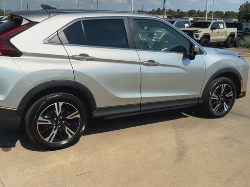 Used 2024 Mitsubishi Eclipse Cross SE image 9