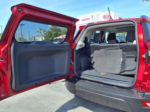 Used 2020 Ford EcoSport SE image 25