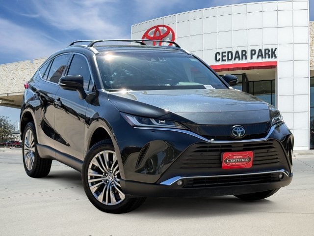 Used 2023 Toyota Venza XLE AWD/4WD image 1