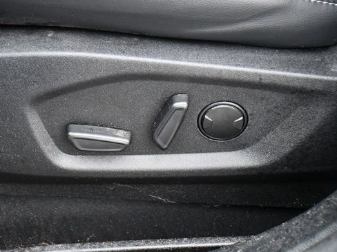 Used 2024 Ford Edge SEL w/ Convenience Package image 14