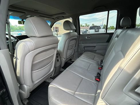 Used 2010 Honda Pilot EX-L image 19