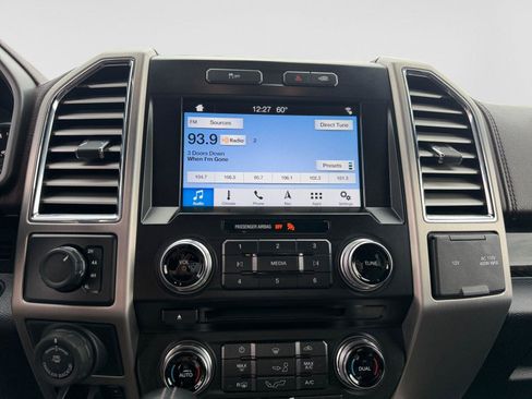 Used 2016 Ford F150 Platinum w/ Technology Package AWD/4WD image 21