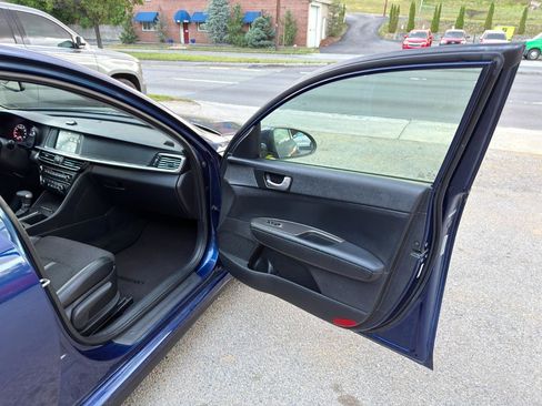 Used 2019 Kia Optima S w/ S Panoramic Sunroof Package FWD image 15
