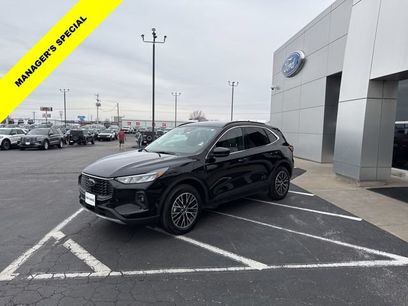 Used 2025 Ford Escape SE