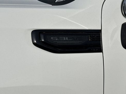 New 2026 GMC Sierra 1500 SLT w/ SLT Premium Plus Package AWD/4WD image 17