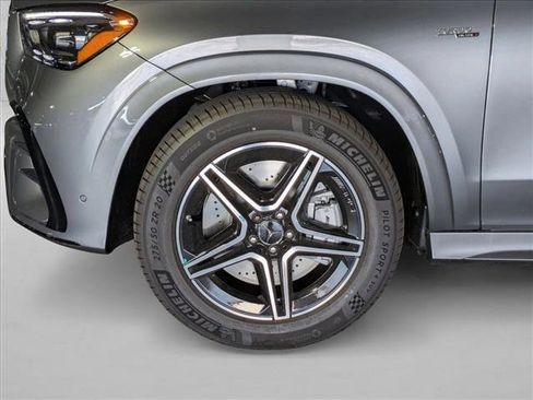 New 2026 Mercedes-Benz GLE 53 AMG 4MATIC image 10