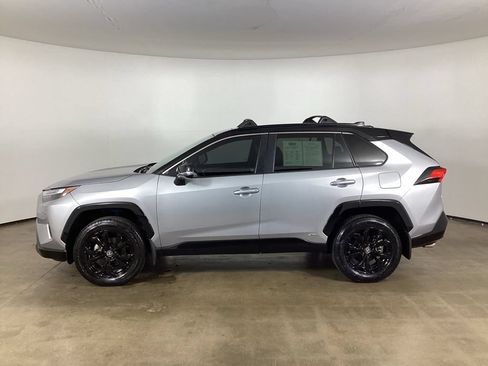 Used 2024 Toyota RAV4 XSE w/ Advanced Technology Package AWD/4WD image 17