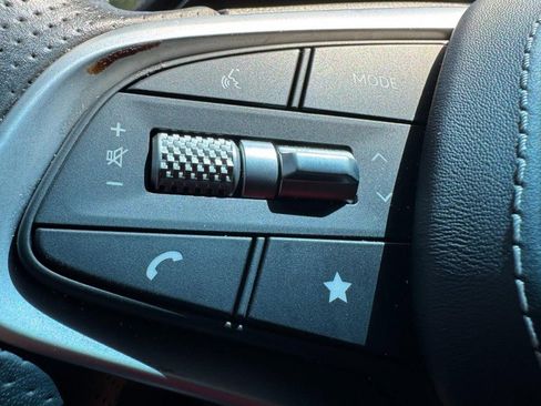 Used 2023 Genesis GV70 3.5T Sport w/ Sport Prestige Package image 18